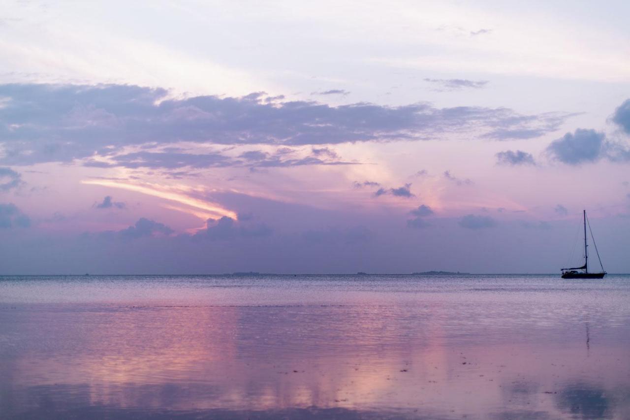 Endheri Sunset Dhangethi Exterior foto